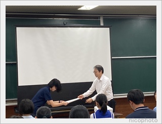 熊本県立第二高等学校写真部前期コンテスト表彰式